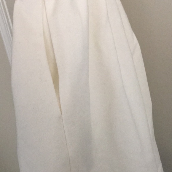 White Dress - Chelsea & Violet - Picture 4 of 7